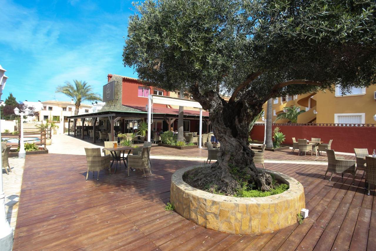 Alojamiento Cafe Soles Dénia Exterior foto